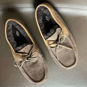 NWOT Brown Ugg Moccasins Size 8 / 40.5